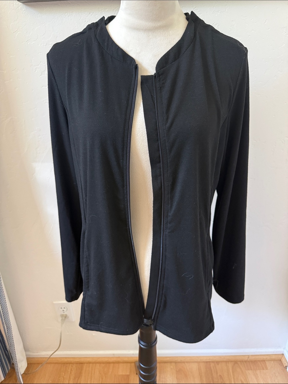 RECOVERY Black Zip-Front Lightweight Jacket/Shirt: Mastectomy